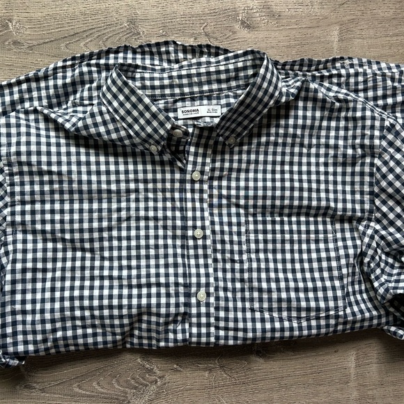 Gringham style button down - Picture 2 of 5